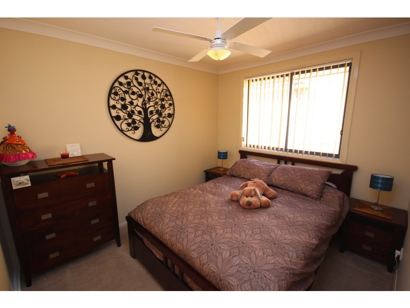 8 Caryota Place, Forster NSW 2428