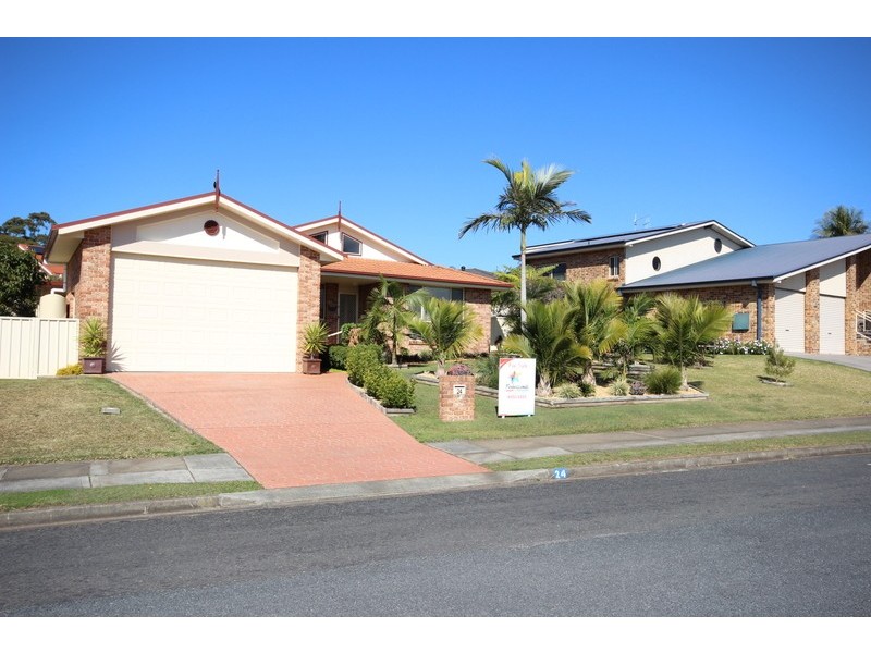 24 Akala Avenue, Forster NSW 2428