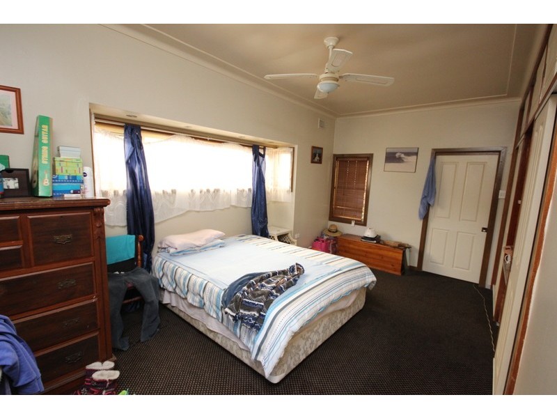 8 Toby Street, Forster NSW 2428