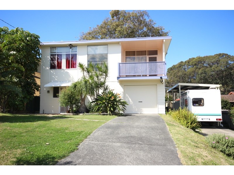 14 Surfview Avenue, Forster NSW 2428