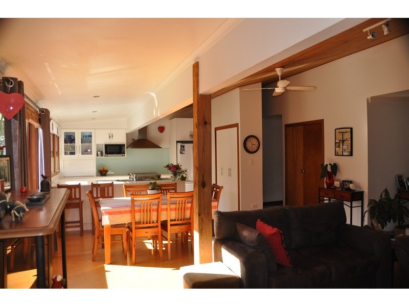 6 Palm Close, Pacific Palms NSW 2428