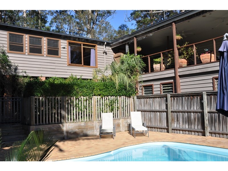 6 Palm Close, Pacific Palms NSW 2428