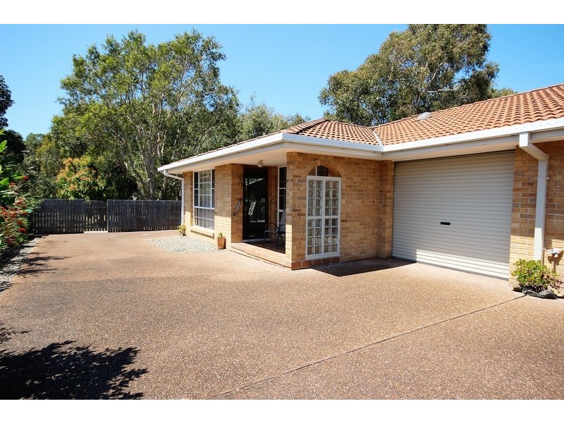 2/92 Goldens Road, Forster NSW 2428