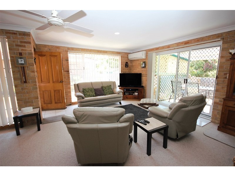 2/92 Goldens Road, Forster NSW 2428