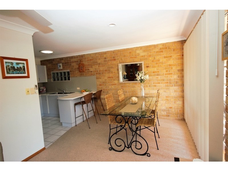 2/92 Goldens Road, Forster NSW 2428