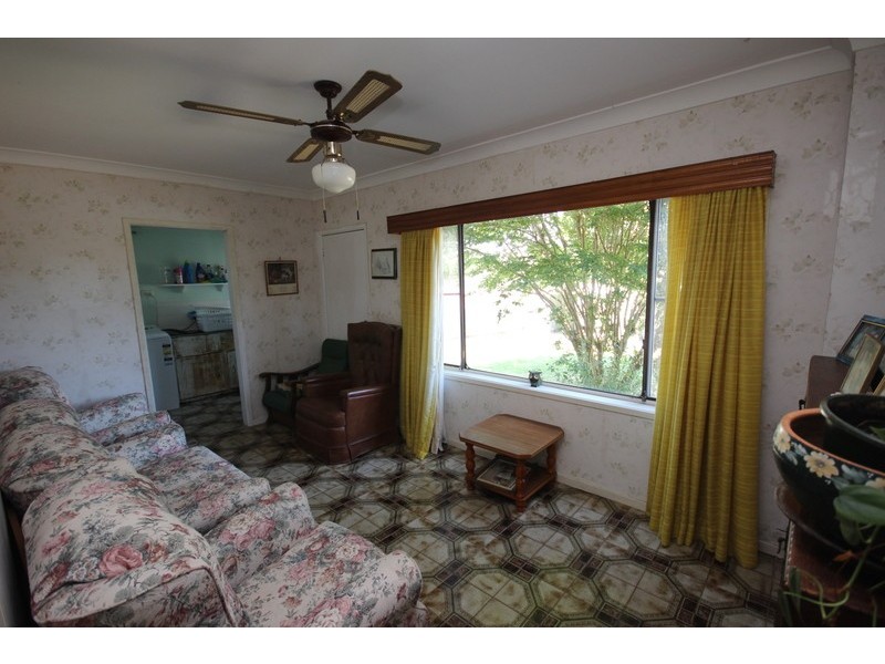 21 Hawaii Avenue, Forster NSW 2428
