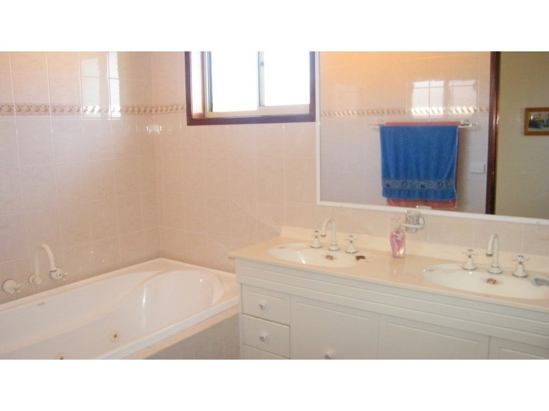 27 Burgess Road, Forster NSW 2428