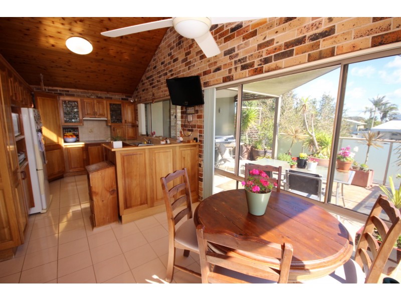 69 Burgess Road, Forster NSW 2428