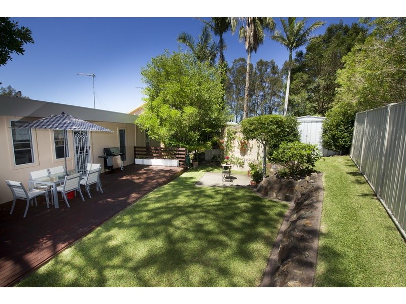 7 Seabreeze Parade, Green Point NSW 2428