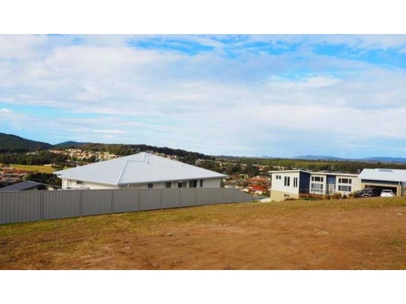 4 Carinda Place, Forster NSW 2428