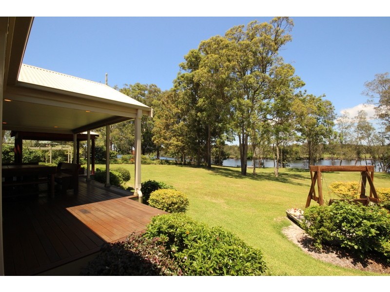 2 Riverview Place, Forster NSW 2428