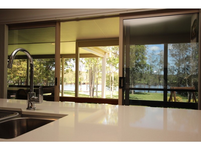 2 Riverview Place, Forster NSW 2428