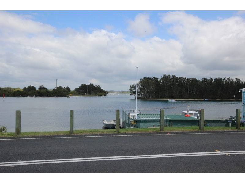 2/118-120 Little Street, Forster NSW 2428