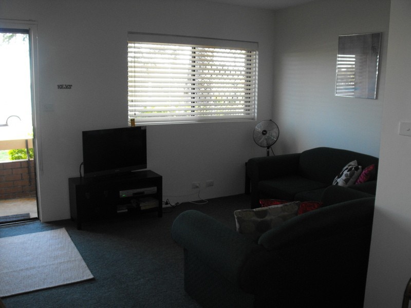 2/118-120 Little Street, Forster NSW 2428