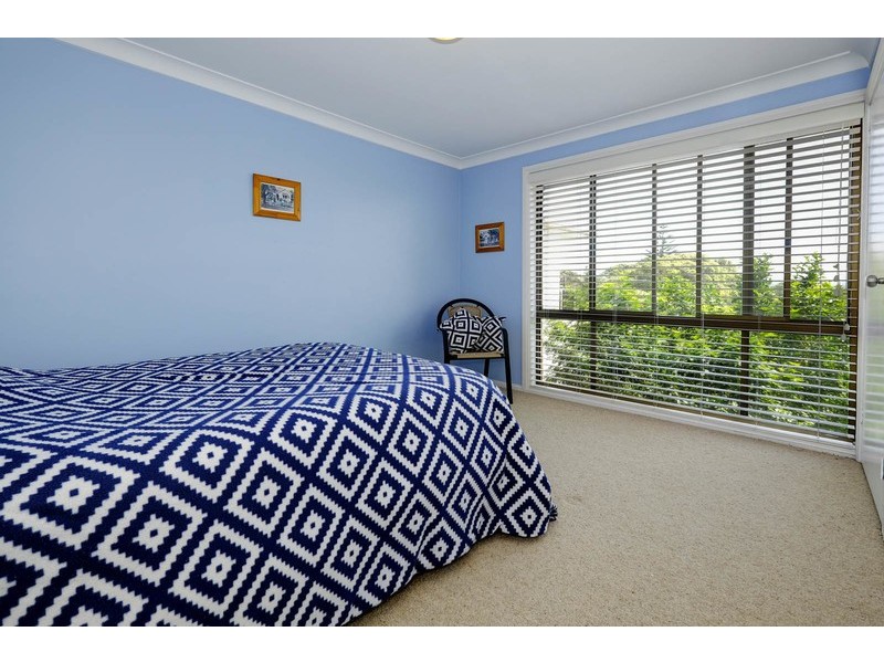 84 Lakeview Crescent, Forster NSW 2428