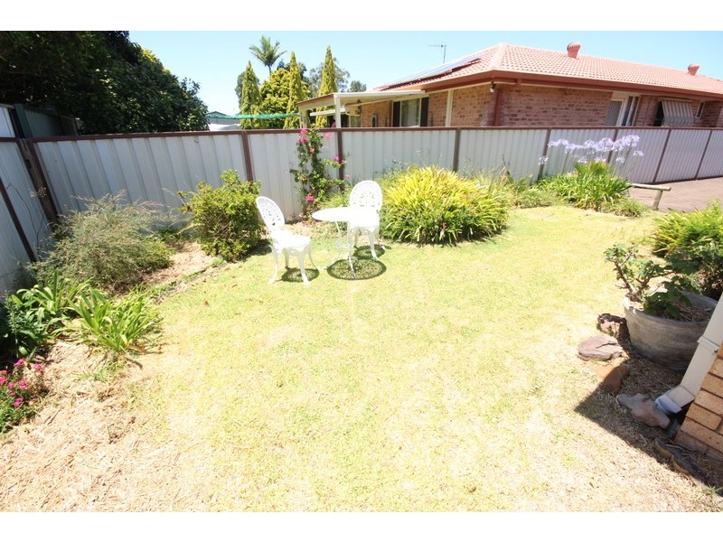 2/6 Woodward Place, Tuncurry NSW 2428