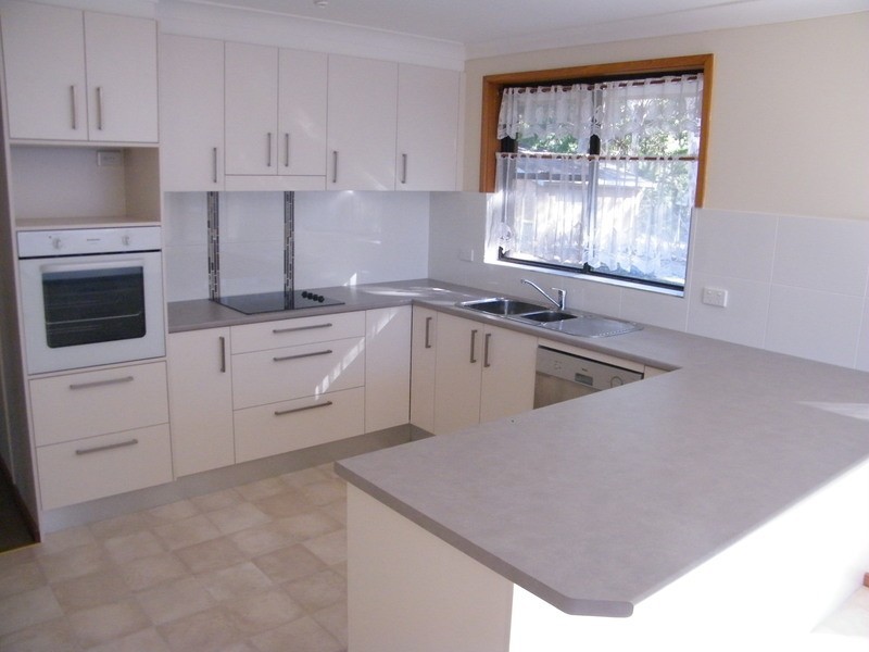 7 Miles Close, Forster NSW 2428