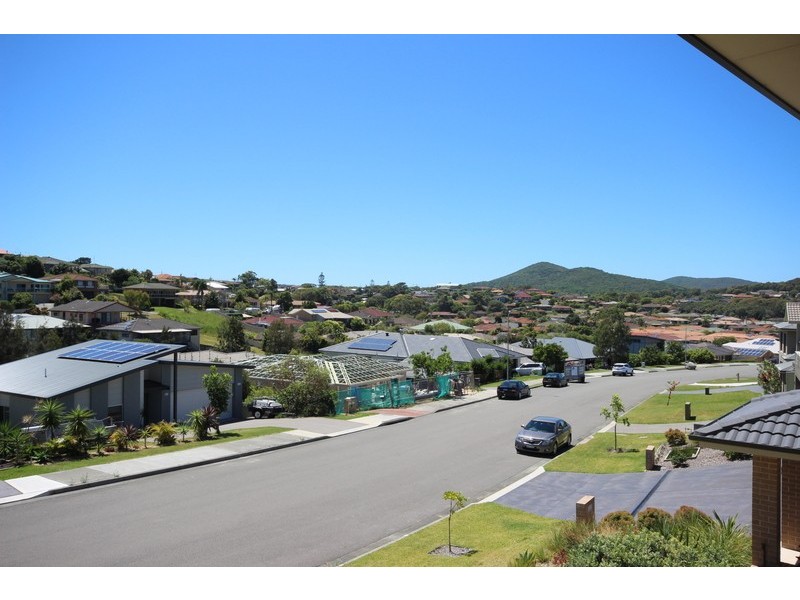 17 Pioneer Drive, Forster NSW 2428