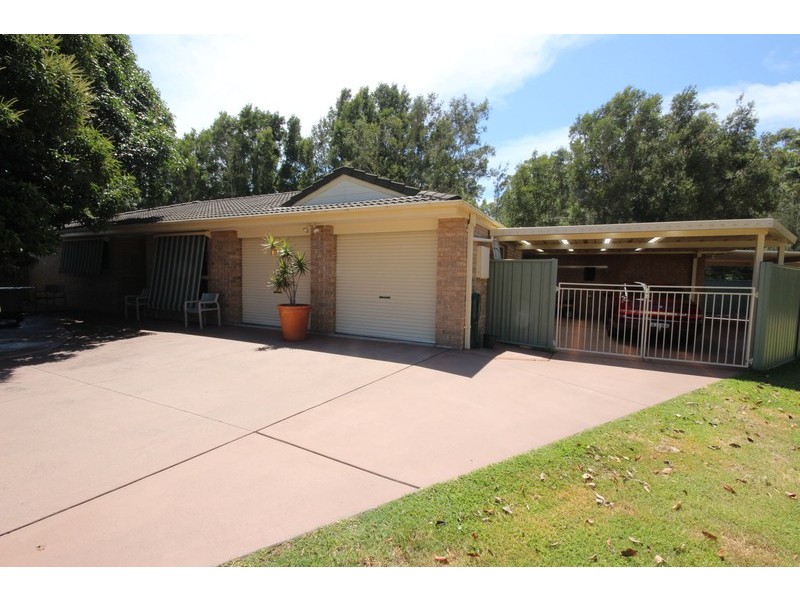 20 Goldens Road, Forster NSW 2428