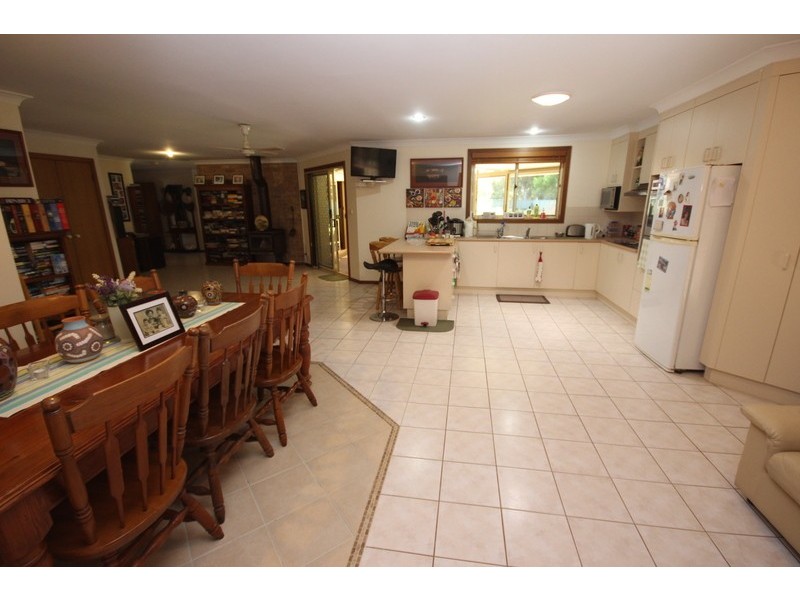 20 Goldens Road, Forster NSW 2428