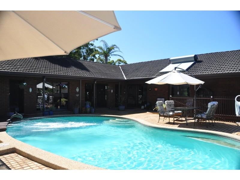 2375 The Lakes Way, Bungwahl NSW 2423