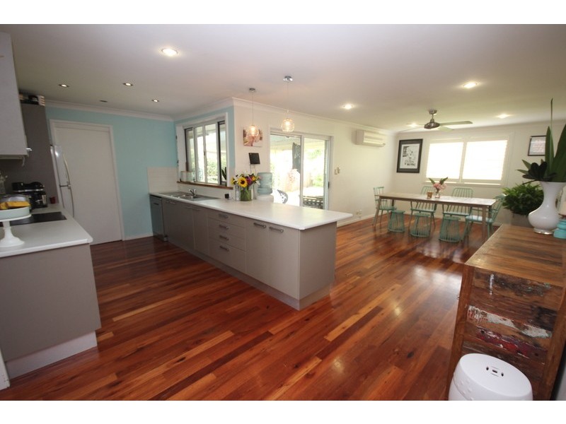 22 Minnibah Circuit, Forster NSW 2428