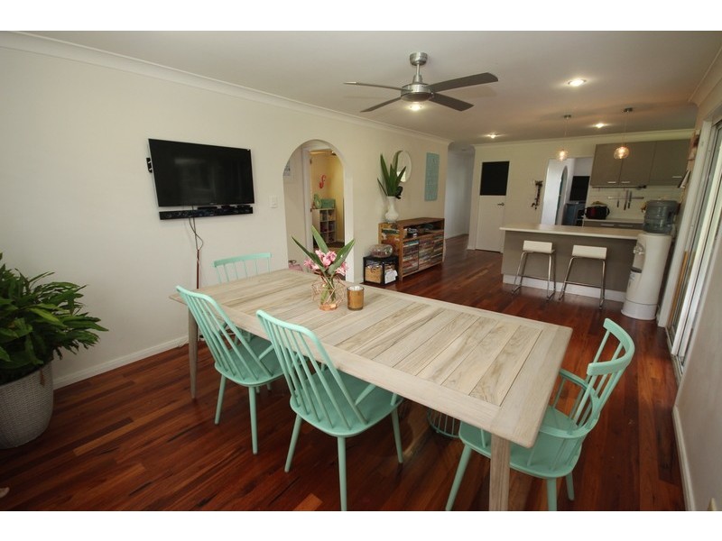 22 Minnibah Circuit, Forster NSW 2428