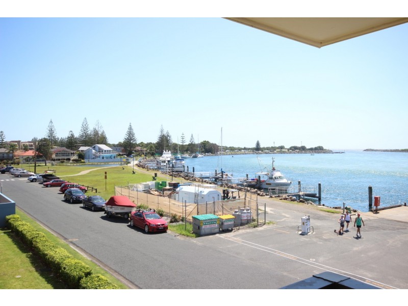 1/3 Wharf Street, Tuncurry NSW 2428
