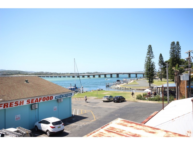 1/3 Wharf Street, Tuncurry NSW 2428