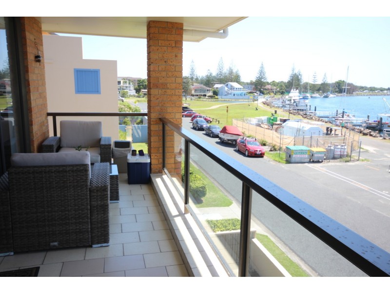 1/3 Wharf Street, Tuncurry NSW 2428