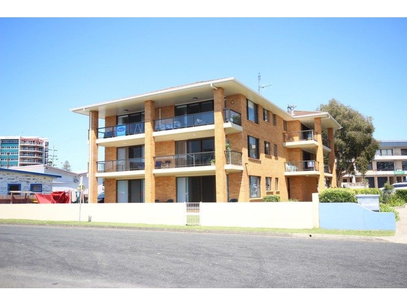 1/3 Wharf Street, Tuncurry NSW 2428
