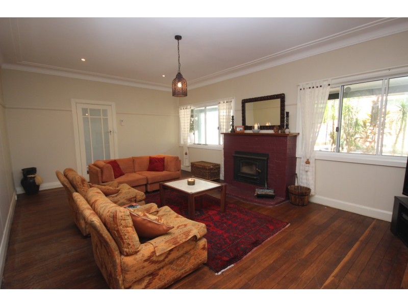 7 The Mews, Forster NSW 2428