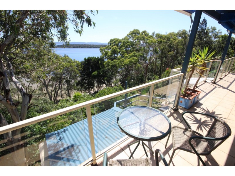 85 Green Point Drive, Green Point NSW 2428