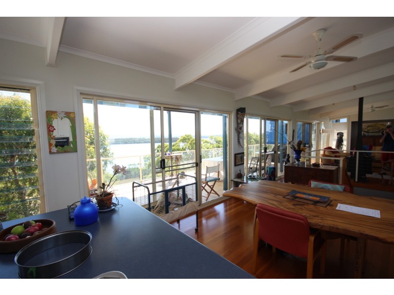 85 Green Point Drive, Green Point NSW 2428