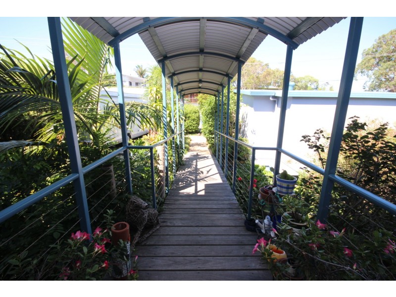 85 Green Point Drive, Green Point NSW 2428