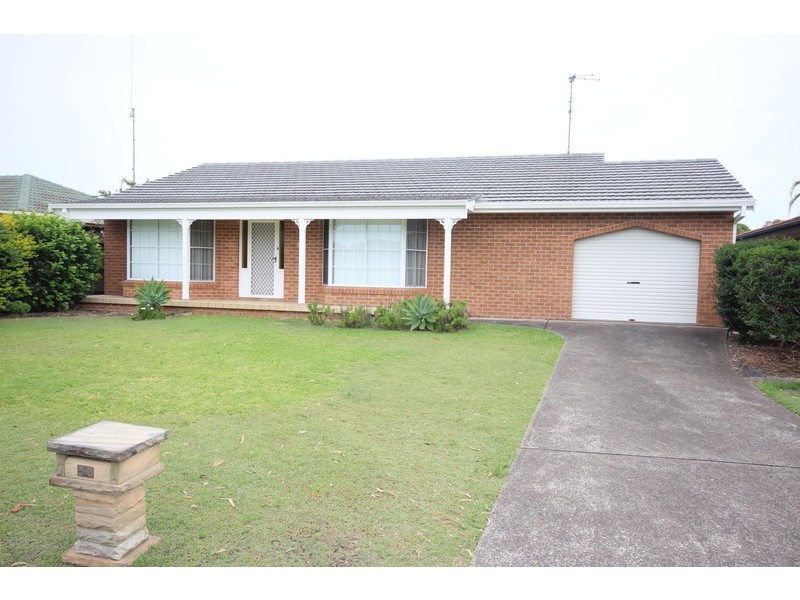 96 Elizabeth Parade, Forster NSW 2428