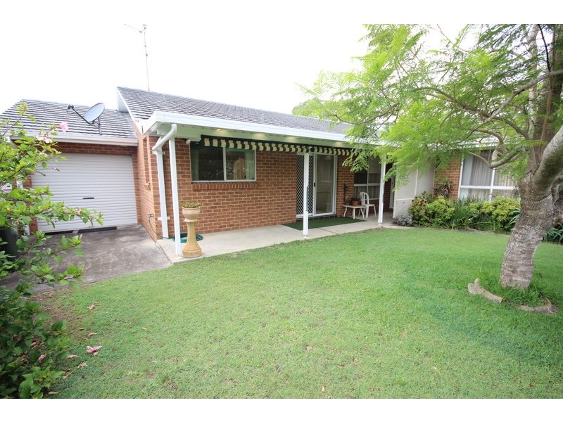 96 Elizabeth Parade, Forster NSW 2428