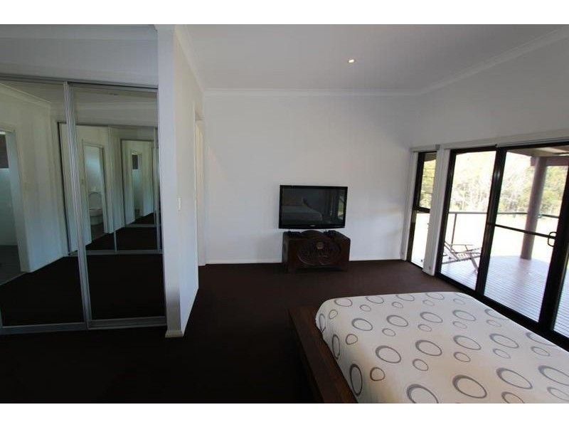 7 Federation Drive, Hallidays Point NSW 2430