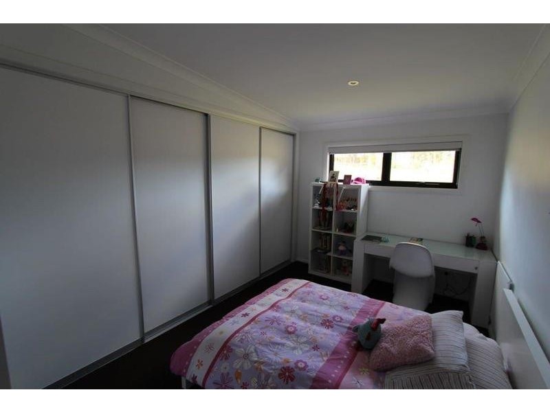 7 Federation Drive, Hallidays Point NSW 2430