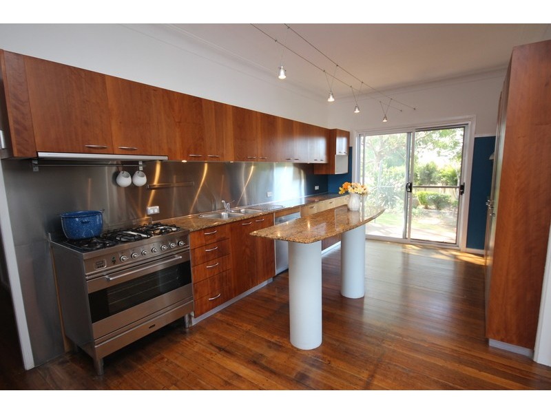 4 Skye Crescent, Forster NSW 2428