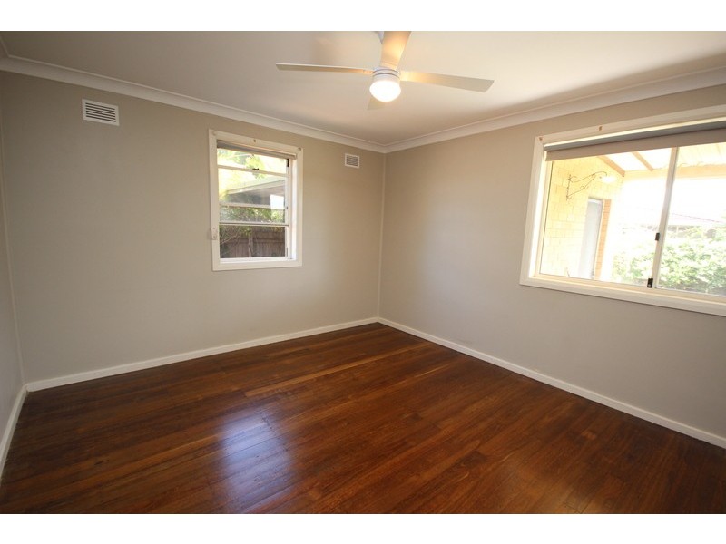 4 Skye Crescent, Forster NSW 2428