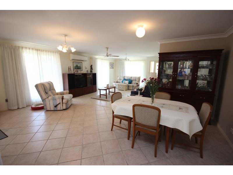 9 Cassina Close, Forster NSW 2428