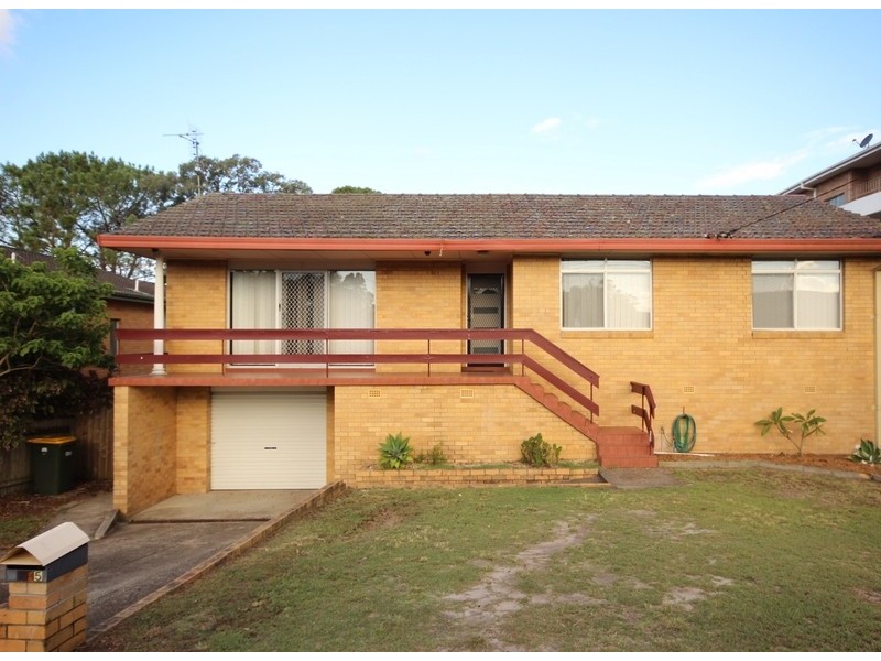 45 Bent Street, Tuncurry NSW 2428