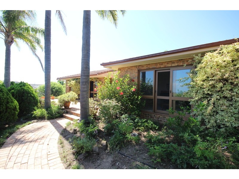 20 The Ridge, Forster NSW 2428