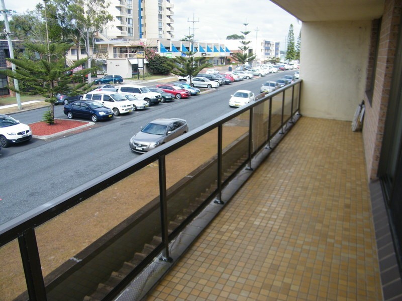 3/15 Wallis Street, Forster NSW 2428