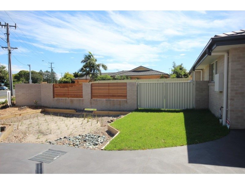 1/58 The Lakes Way, Forster NSW 2428