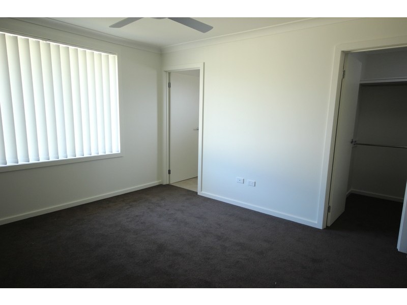 2/58 The Lakes Way, Forster NSW 2428