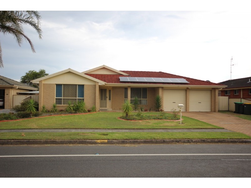 110 Kularoo Drive, Forster NSW 2428
