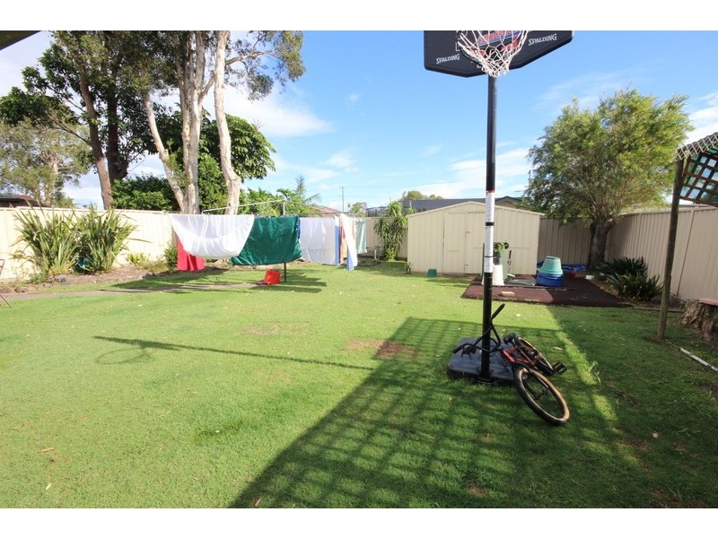 17 Blundell Avenue, Forster NSW 2428