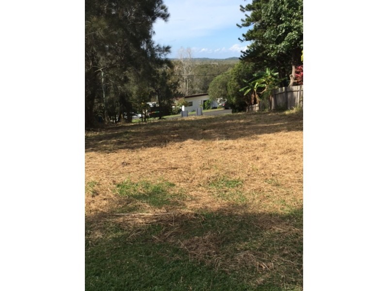 5 Lucas Avenue, Green Point NSW 2428